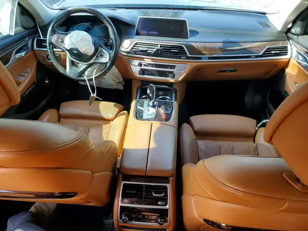 WBA7F2C54JG424075 2018 BMW 7ER - Image 8