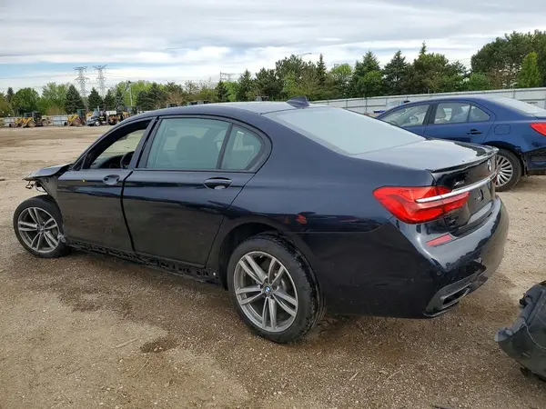 WBA7F2C54JG424965 2018 BMW 7ER - Image 2