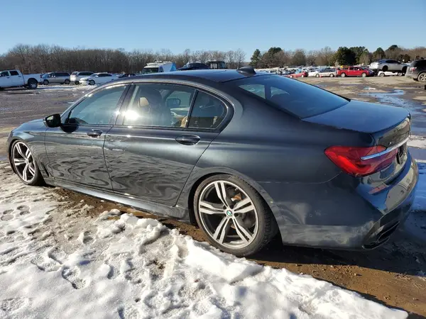 WBA7F2C55GG415006 2016 BMW 7ER - Image 2