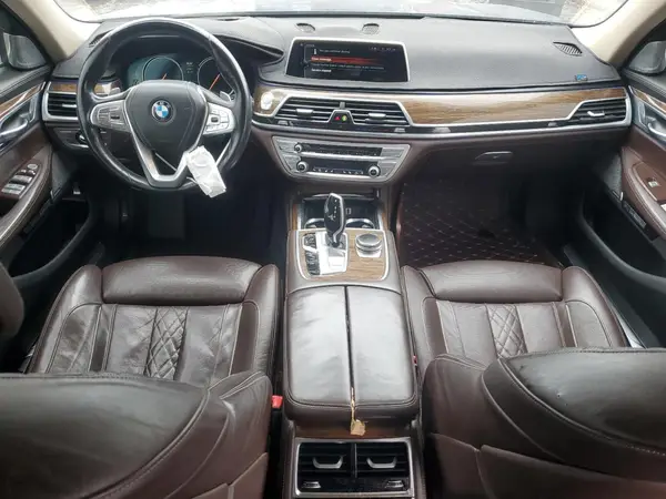 WBA7F2C55GG415720 2016 BMW 7ER - Image 8