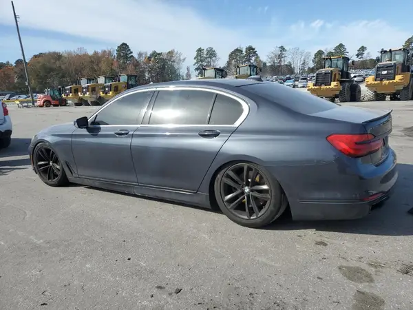 WBA7F2C55GG416401 2016 BMW 7ER - Image 2