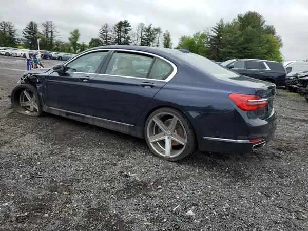 WBA7F2C55GG416706 2016 BMW 7ER - Image 2