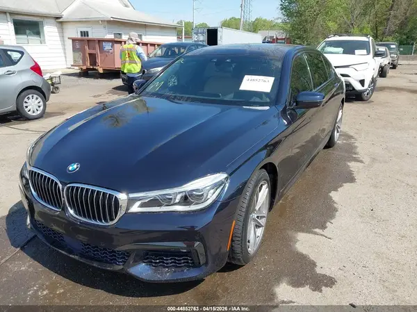 WBA7F2C55GG416902 2016 BMW 7ER - Image 2