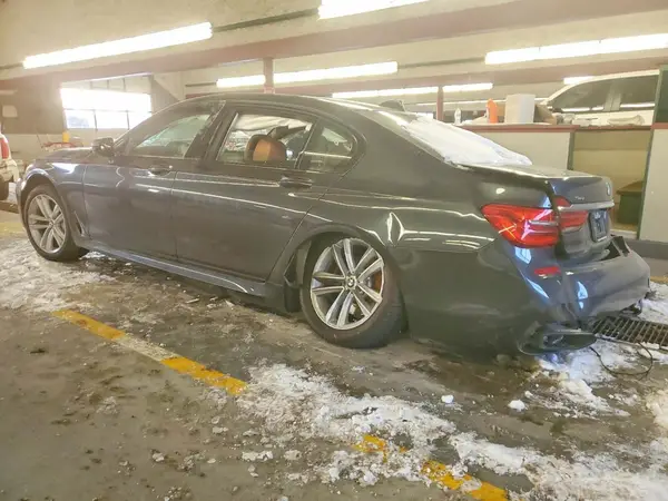 WBA7F2C55HG421454 2017 BMW 7ER - Image 2