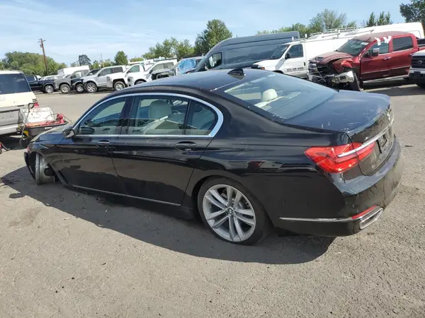 WBA7F2C55JG424568 2018 BMW 7ER - Image 2
