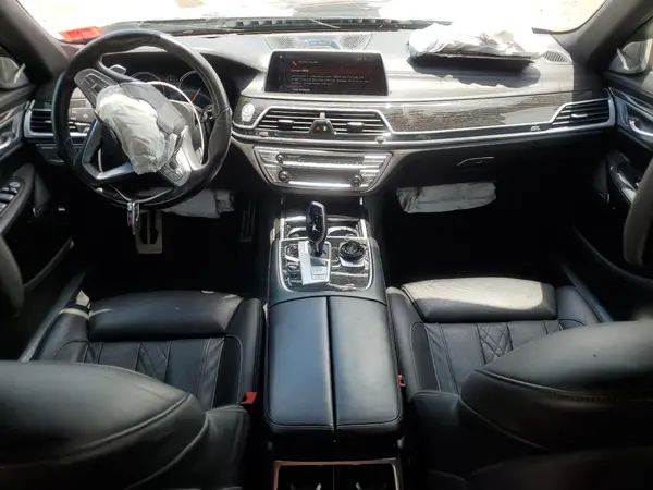 WBA7F2C55KB240701 2019 BMW 7ER - Image 8