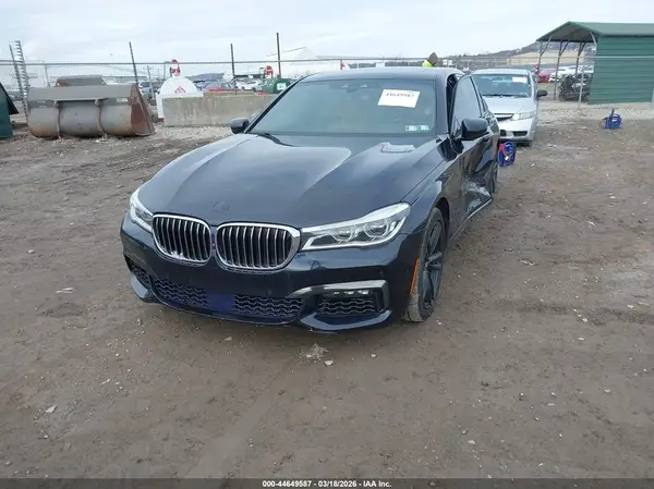 WBA7F2C56GG417394 2016 BMW 7ER - Image 2