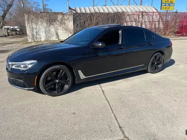 WBA7F2C56GG417833 2016 BMW 7ER - Image 2