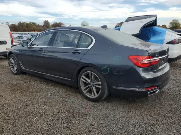 WBA7F2C56GGE12277 2016 BMW 7ER - Image 2
