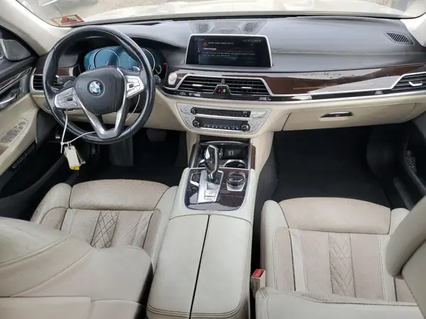 WBA7F2C56GGE12277 2016 BMW 7ER - Image 8