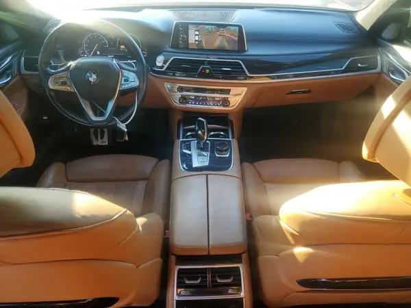 WBA7F2C56HG422385 2017 BMW 7ER - Image 8