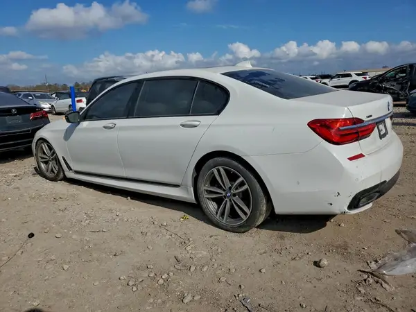 WBA7F2C56HG422628 2017 BMW 7ER - Image 2