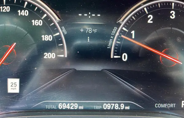 WBA7F2C56JG424370 2018 BMW 7ER - Image 8