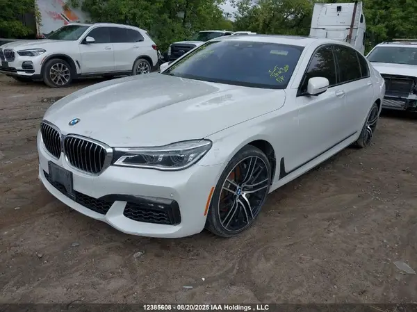 WBA7F2C56KB239671 2019 BMW 7ER - Image 2