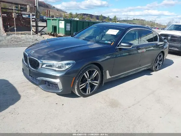 WBA7F2C57GG417808 2016 BMW 7ER - Image 2