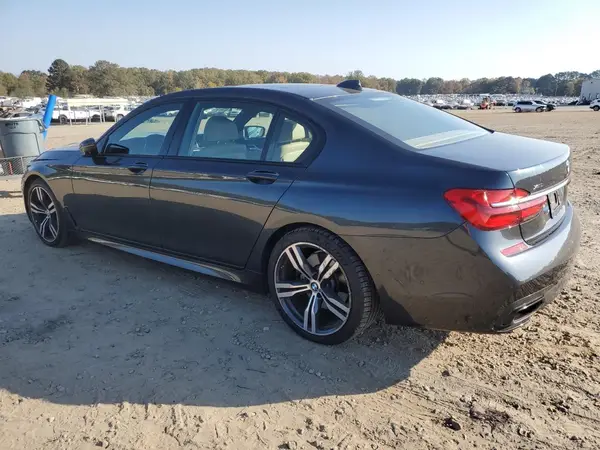 WBA7F2C57GG418120 2016 BMW 7ER - Image 2