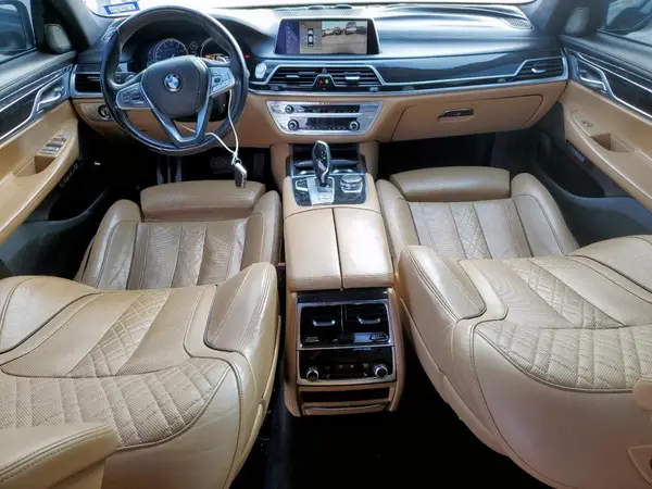 WBA7F2C57GG418330 2016 BMW 7ER - Image 8