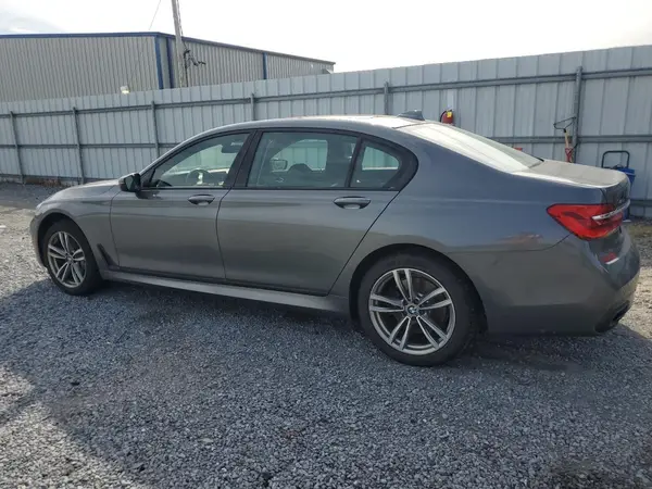 WBA7F2C57GG418764 2016 BMW 7ER - Image 2