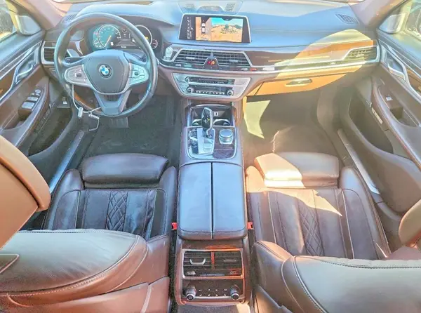 WBA7F2C57GG419137 2016 BMW 7ER - Image 8