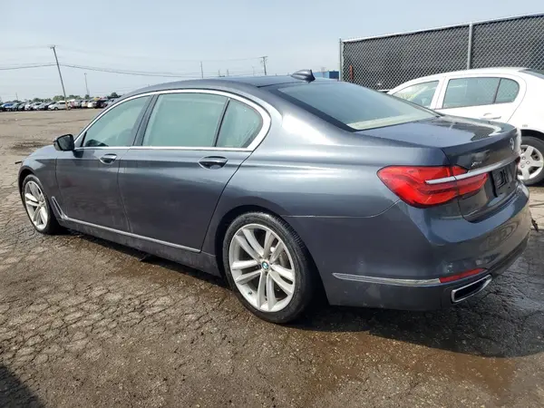 WBA7F2C57GG419851 2016 BMW 7ER - Image 2