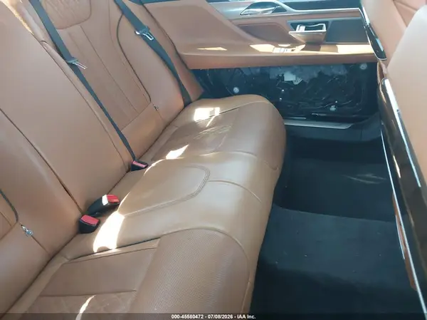 WBA7F2C57HG421360 2017 BMW 7ER - Image 8
