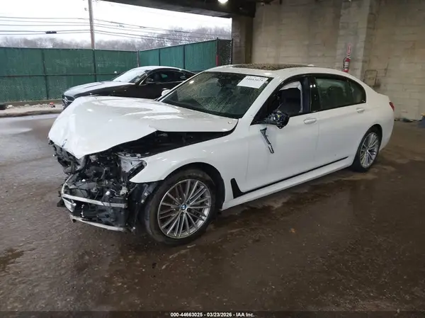 WBA7F2C57HG421486 2017 BMW 7ER - Image 2