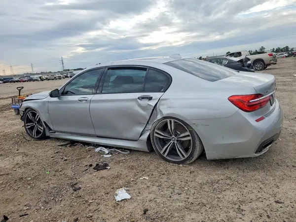 WBA7F2C57HG421875 2017 BMW 7ER - Image 2