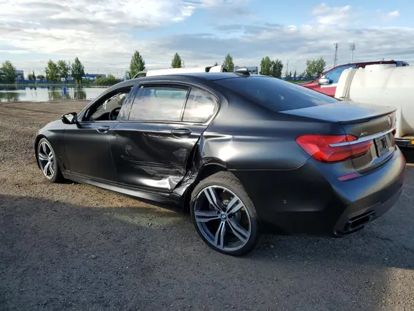 WBA7F2C57KB239470 2019 BMW 7ER - Image 2