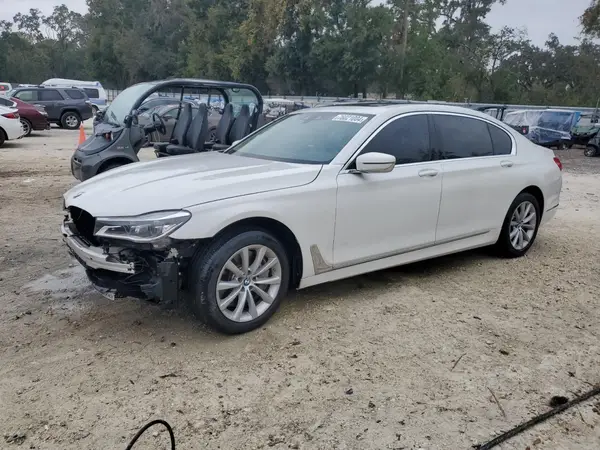 WBA7F2C57KB240683 2019 BMW 7ER - Image 1