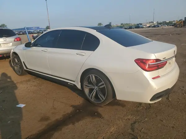 WBA7F2C58GG415145 2016 BMW 7ER - Image 2
