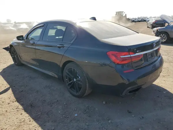 WBA7F2C58GG416375 2016 BMW 7ER - Image 2