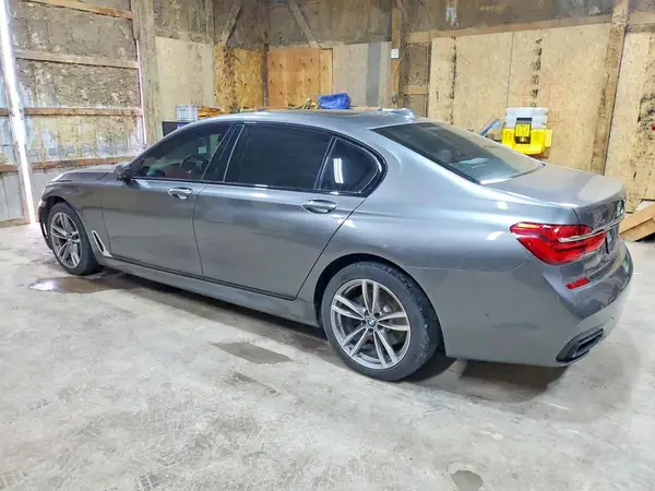 WBA7F2C58GG419079 2016 BMW 7ER - Image 2