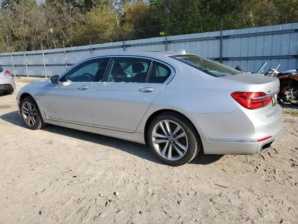 WBA7F2C58GG419163 2016 BMW 7ER - Image 2