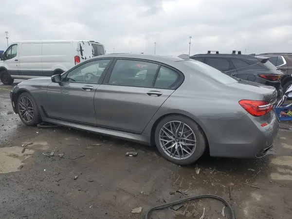 WBA7F2C58GGE12393 2016 BMW 7ER - Image 2