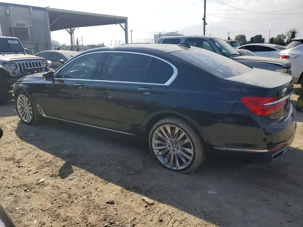 WBA7F2C58HG422209 2017 BMW 7ER - Image 2