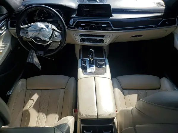 WBA7F2C58HG422209 2017 BMW 7ER - Image 8