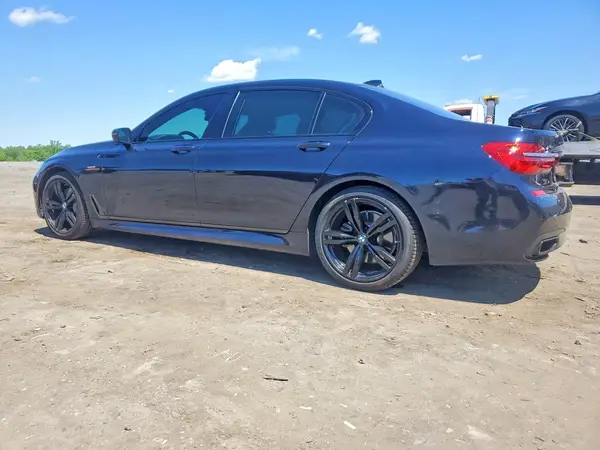 WBA7F2C58JB238164 2018 BMW 7ER - Image 2
