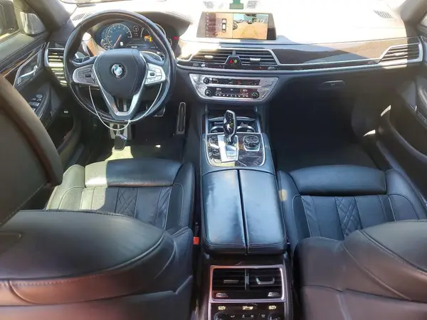 WBA7F2C58JB238164 2018 BMW 7ER - Image 8