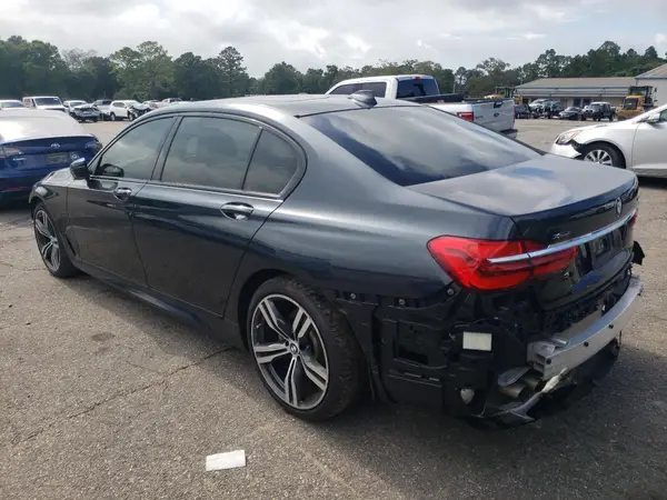 WBA7F2C58JB238844 2018 BMW 7ER - Image 2