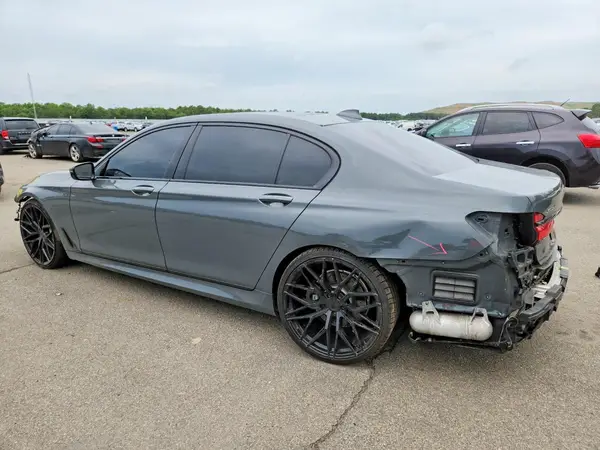 WBA7F2C58JB238911 2018 BMW 7ER - Image 2