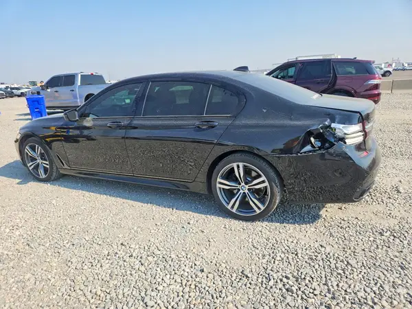 WBA7F2C59GG418927 2016 BMW 7ER - Image 2