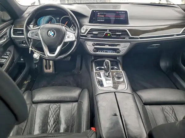 WBA7F2C59JG424444 2018 BMW 7ER - Image 8