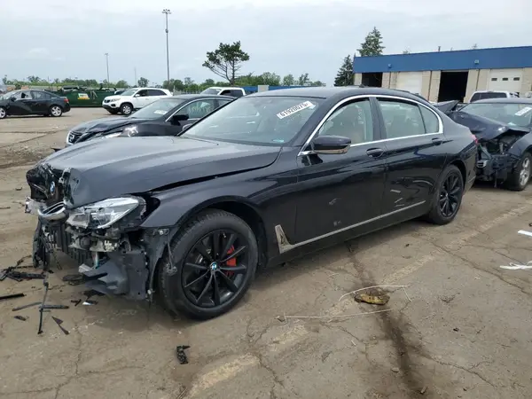 WBA7F2C59KB240751 2019 BMW 7ER - Image 1