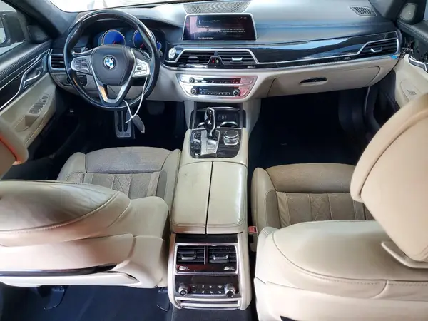 WBA7F2C5XGG416717 2016 BMW 7ER - Image 8