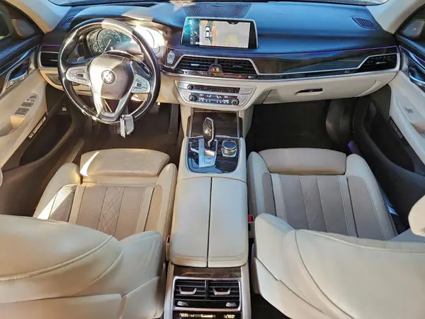 WBA7F2C5XGG417897 2016 BMW 7ER - Image 8
