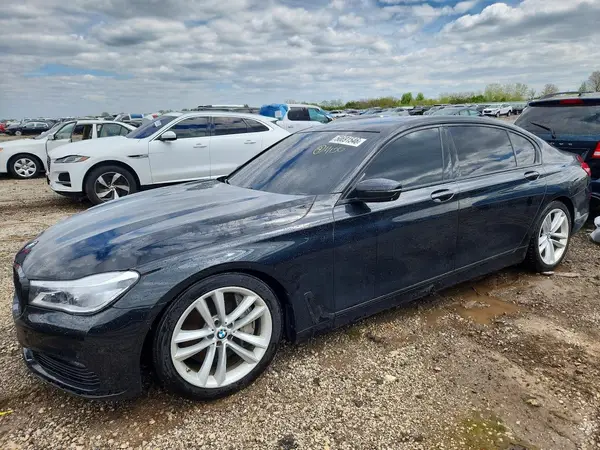 WBA7F2C5XJB238327 2018 BMW 7ER
