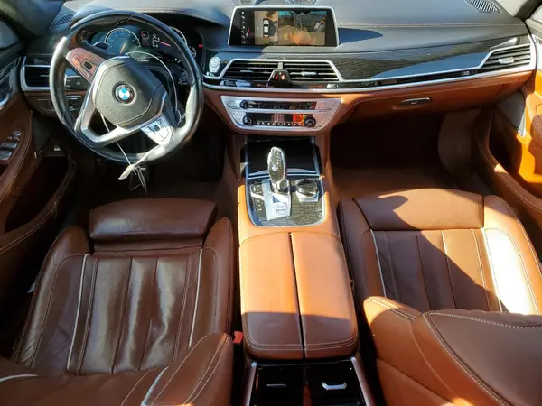 WBA7F2C5XKB239334 2019 BMW 7ER - Image 8