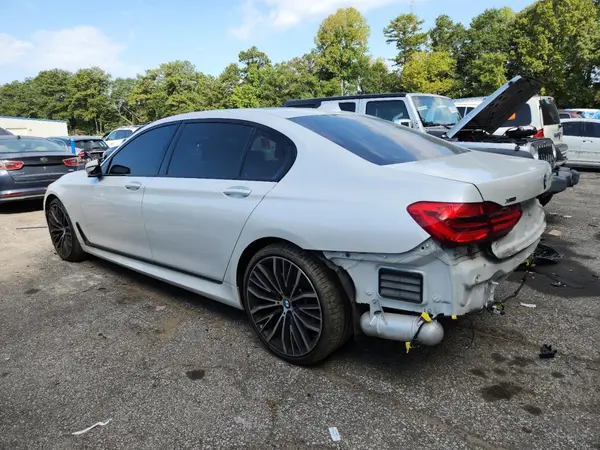 WBA7F2C5XKB239365 2019 BMW 7ER - Image 2