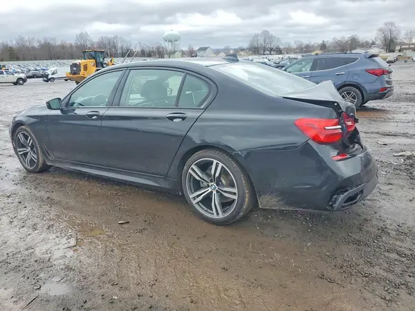 WBA7F2C5XKB239477 2019 BMW 7ER - Image 2