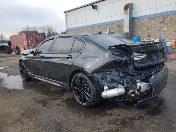 WBA7H6C32HG614368 2017 BMW 7ER - Image 2